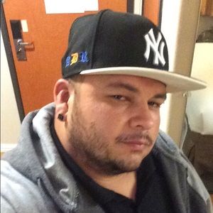 Meet your Posher, Nelson